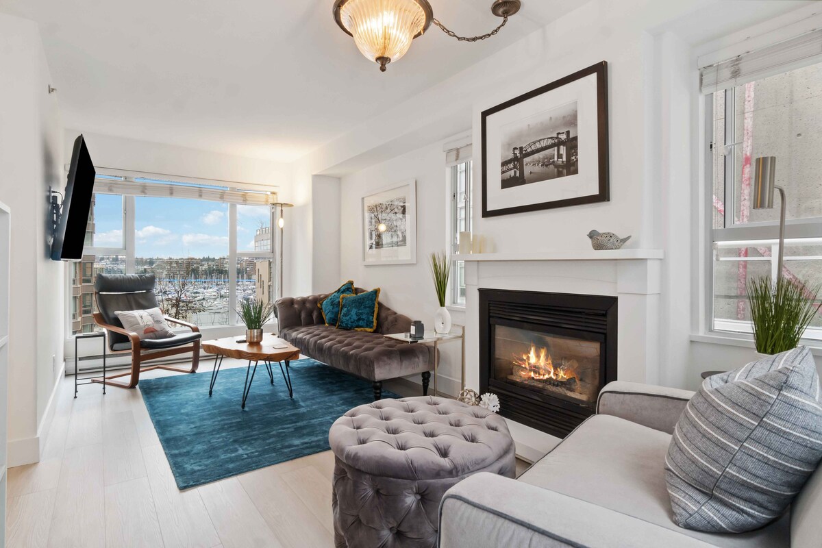 Waterfront Executive Rental
