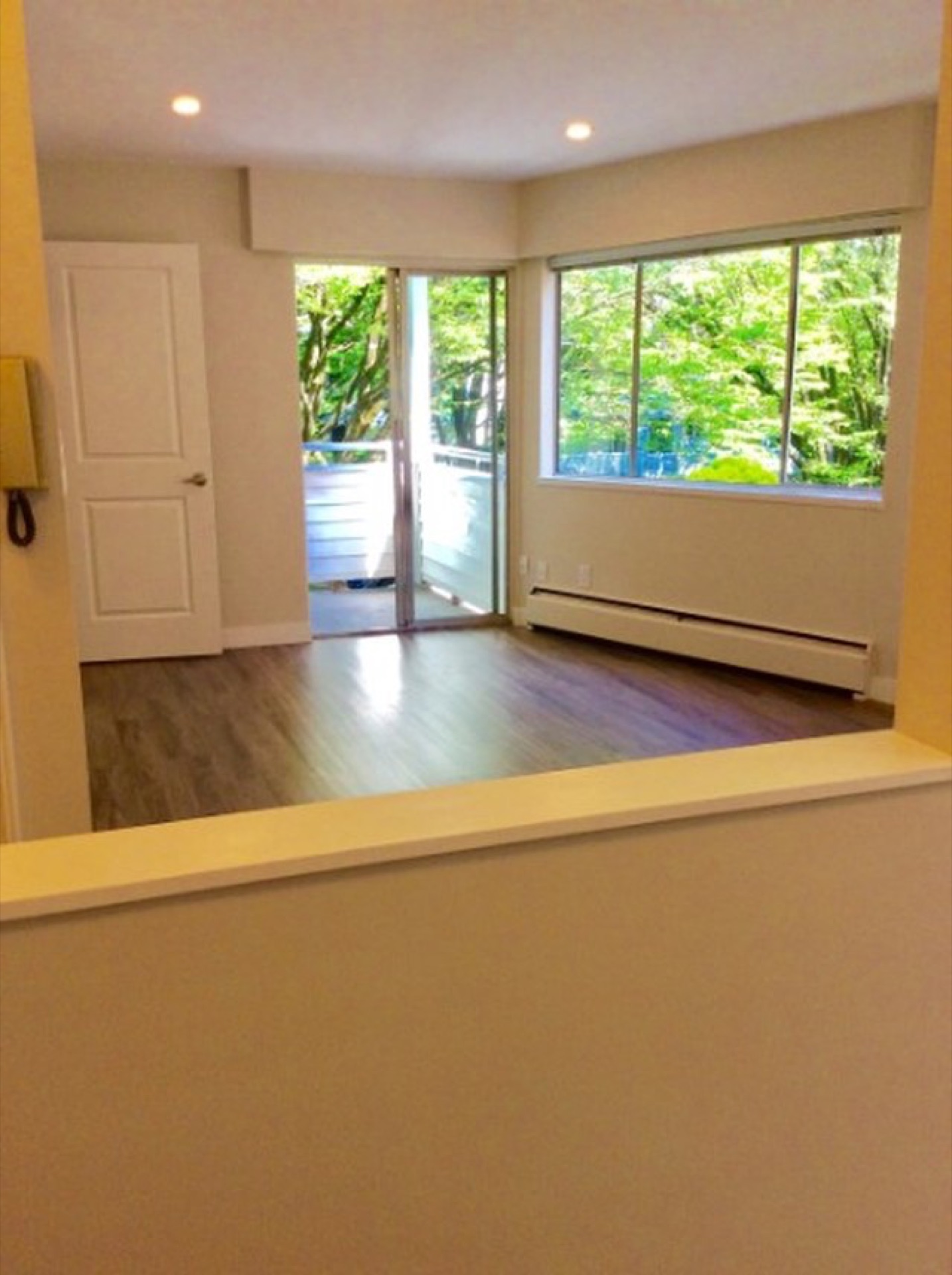#202–8635 Fremlin Street — Unfurnished Corner Suite, photo 4