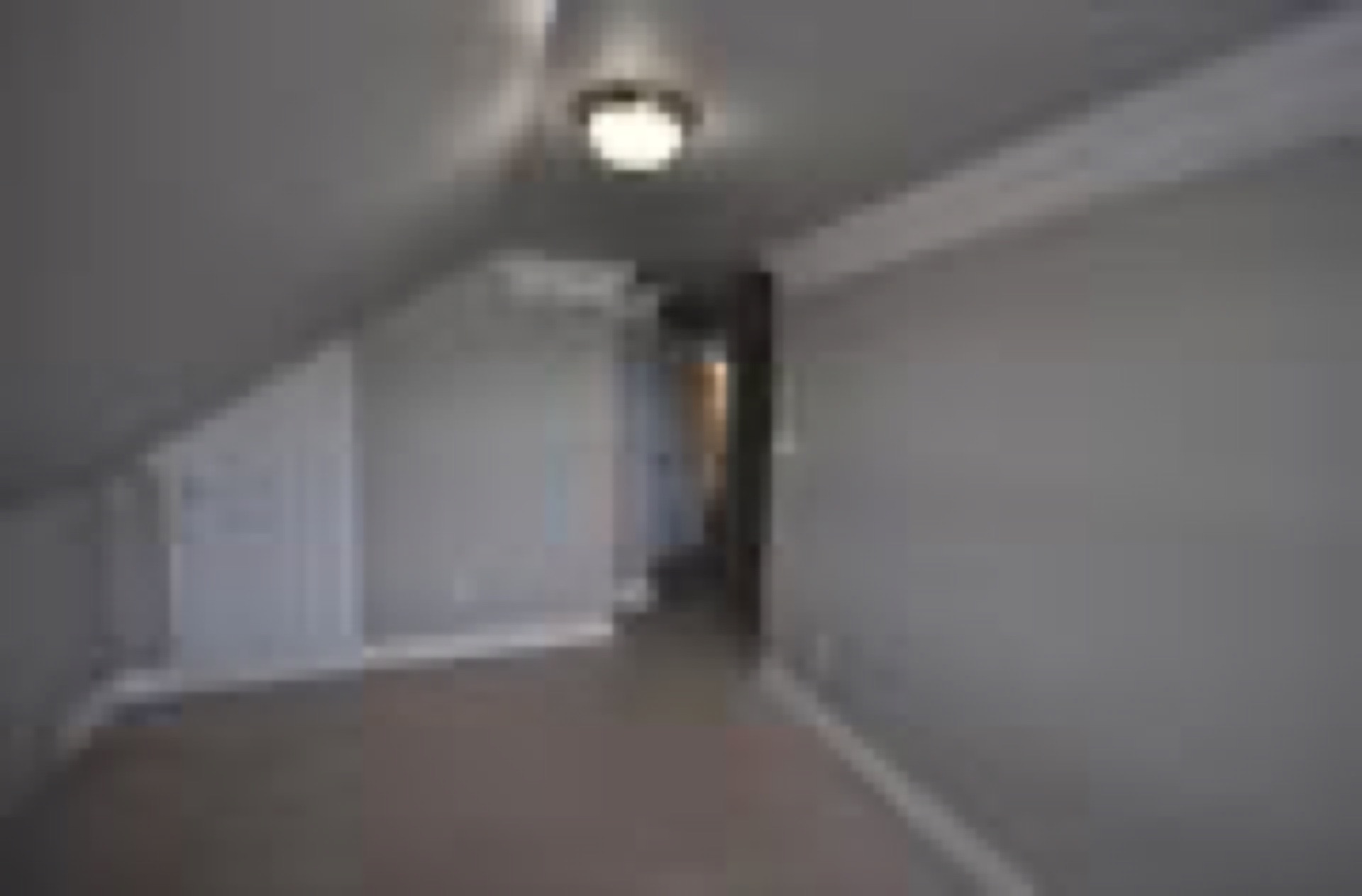 7505 Kingsway — Unfurnished Three-Bedroom Suite, photo 10